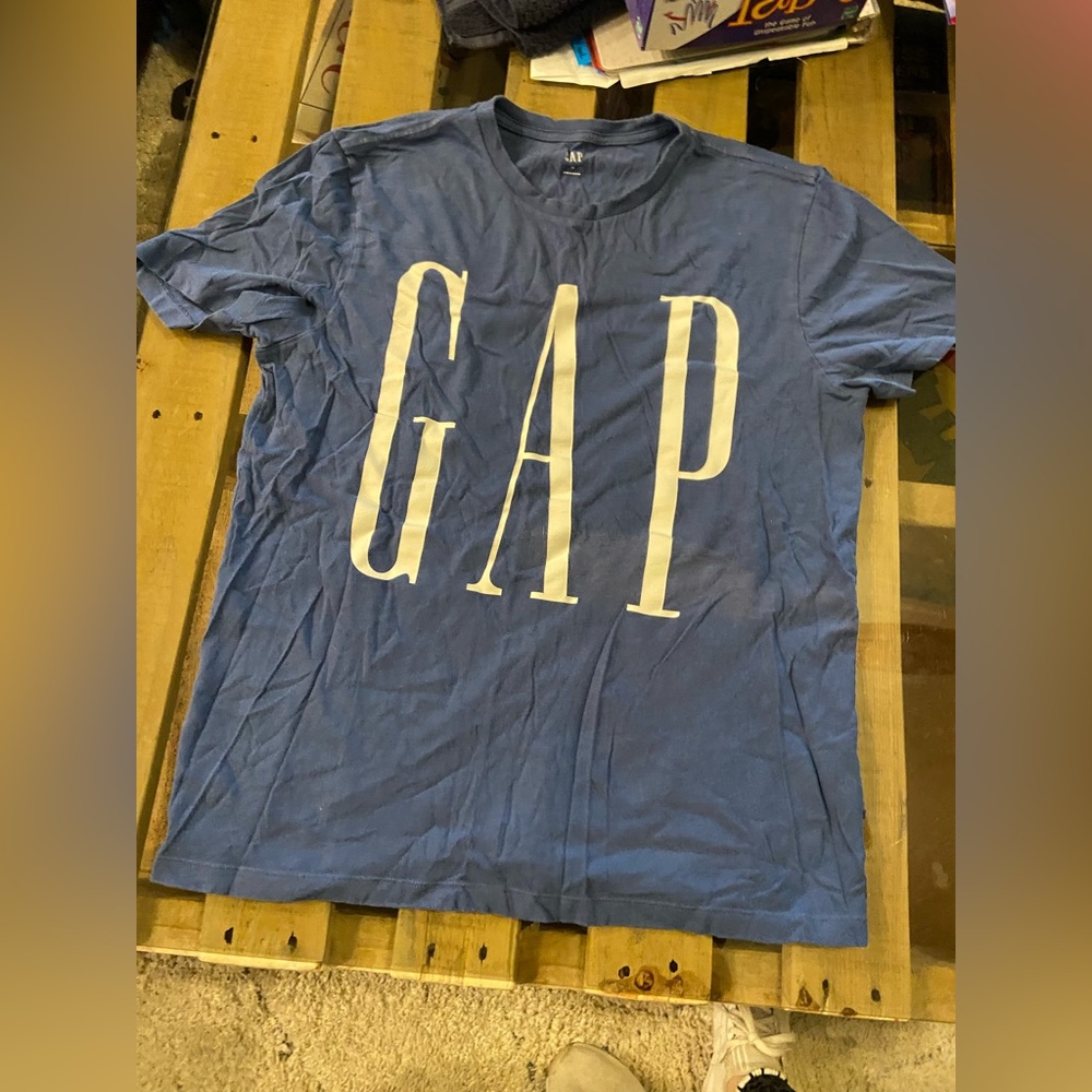GAP Men’s T-shirt